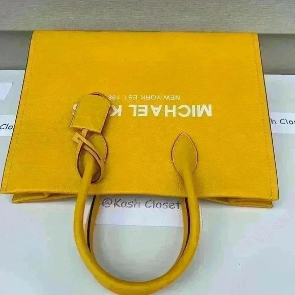 Michael Kors Mirella Tote Bag Medium Pebbled Leather Purse Bag Butter - Picture 9 of 11